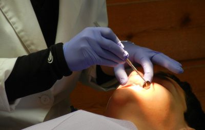 dentysta, stomatolog