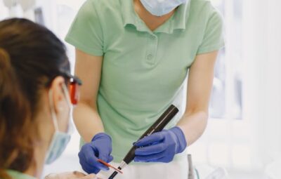 Suchy zębodół – po ilu dniach pojawiają się objawy?