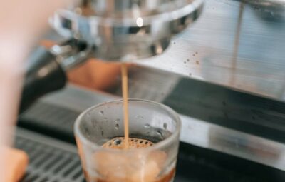 Czy warto kupić profesjonalny ekspres do biura?